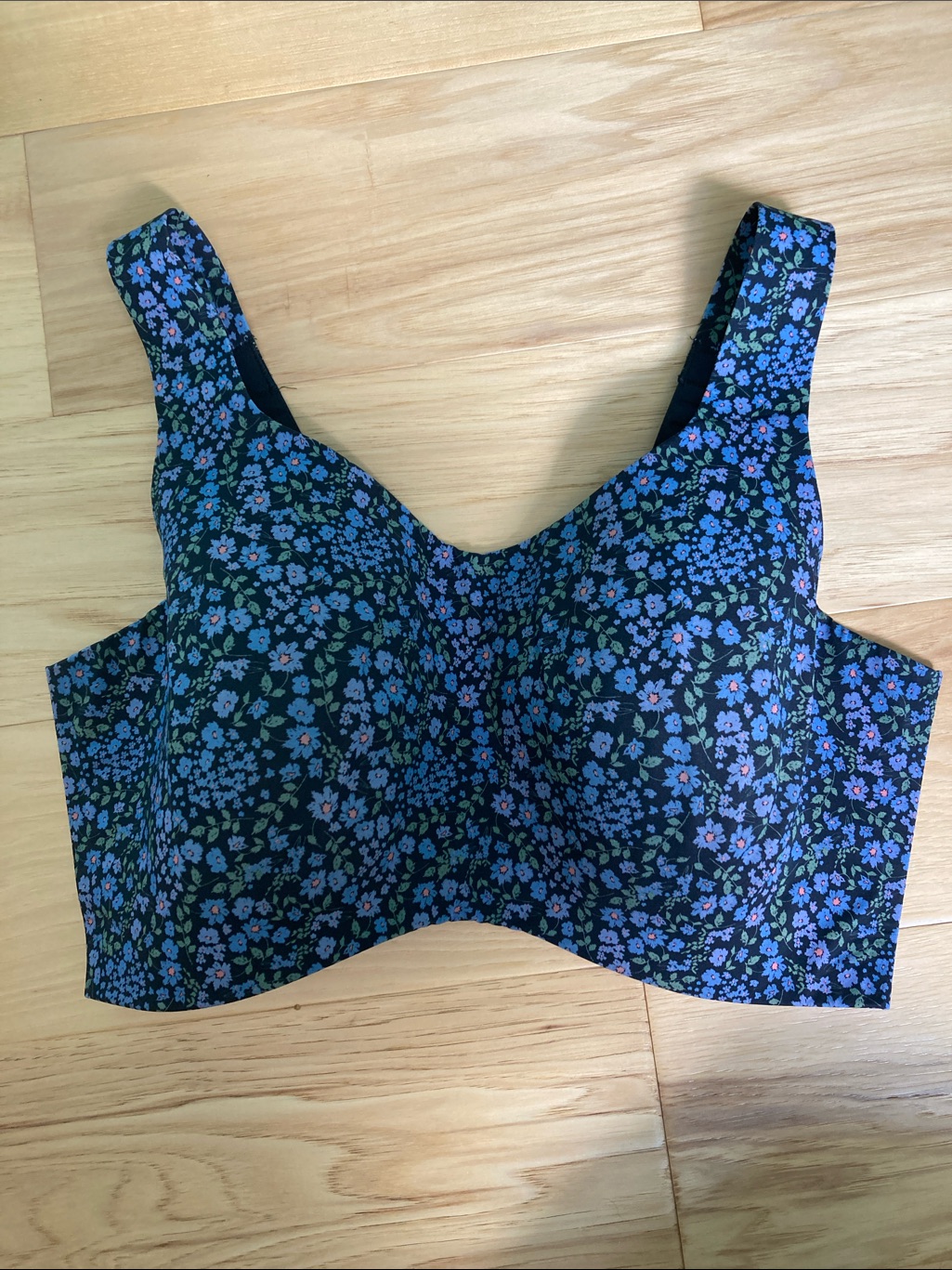 Knix Blue Floral Wireless Sports Bra